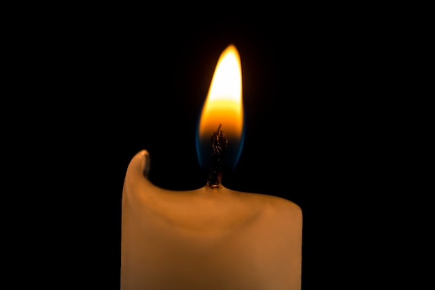 Velas de 7 Dias: O que é e por que Duram Mais?